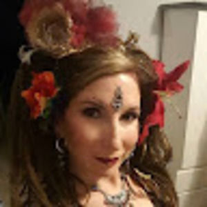 Meet your Posher, Cherie